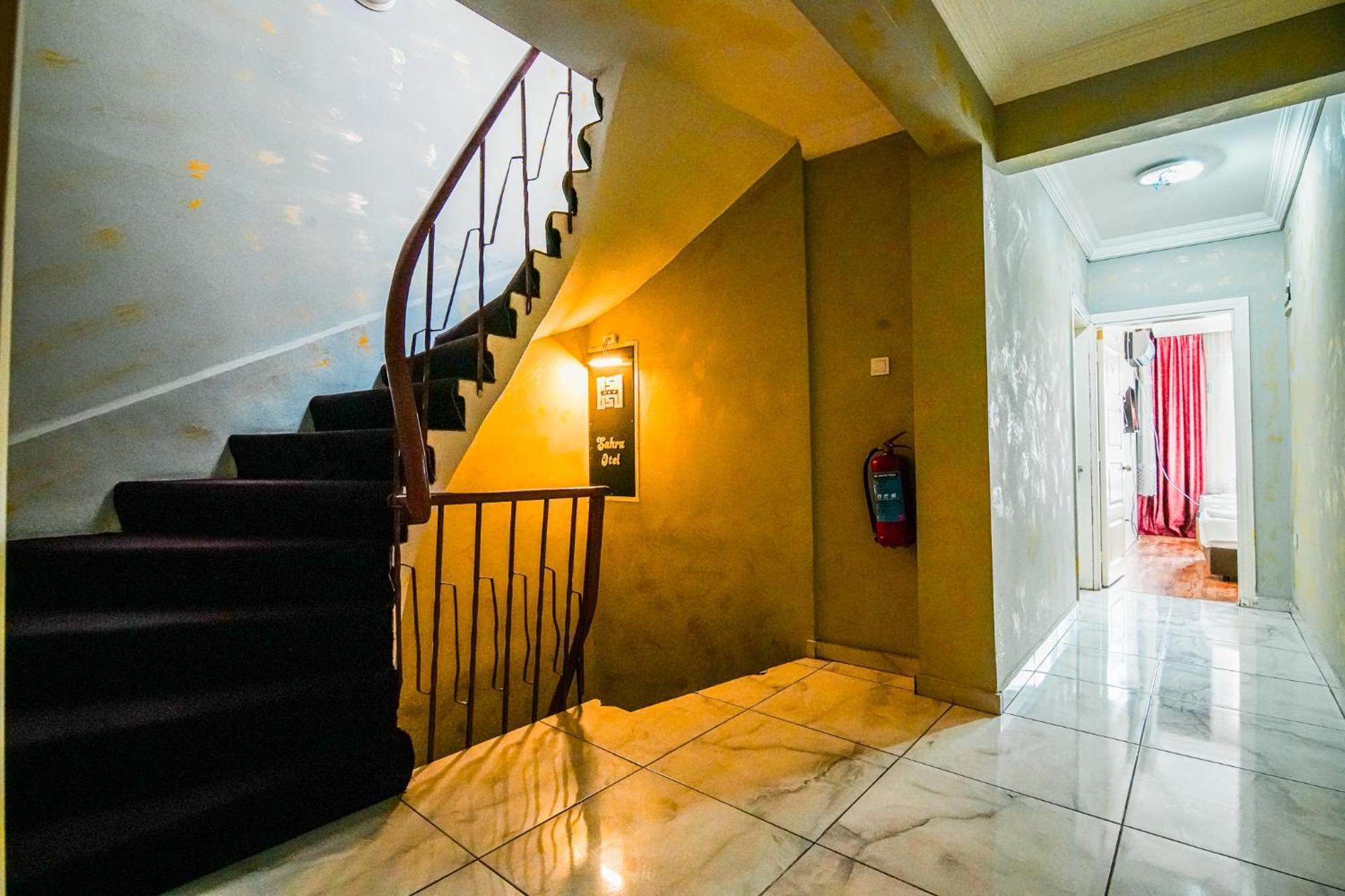 Sahra Otel